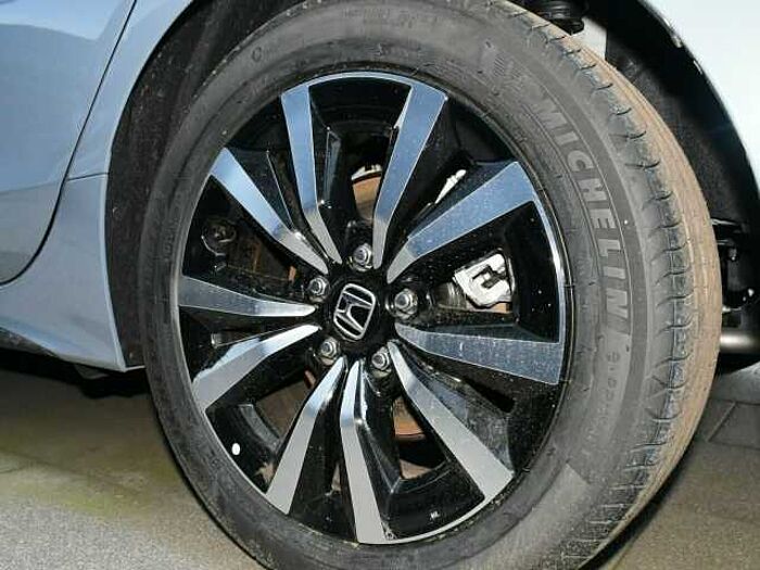 Honda Civic e:HEV Elegance... Elegance