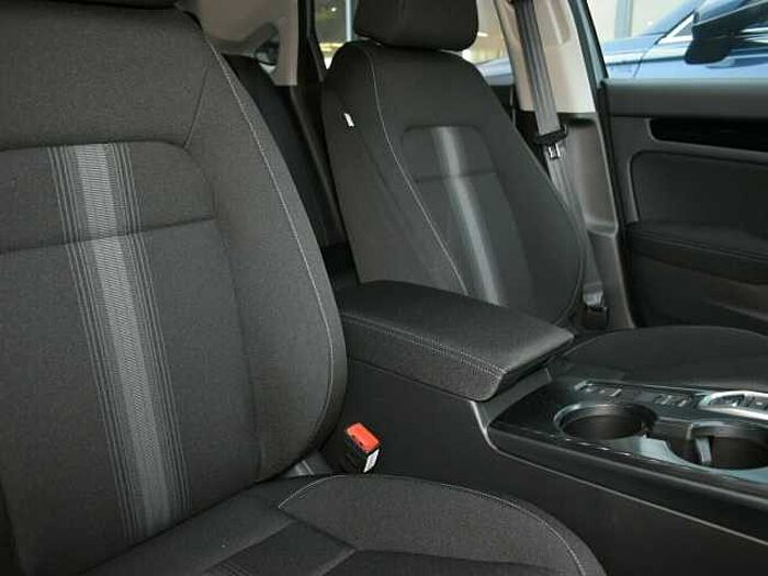 Honda Civic e:HEV Elegance... Elegance