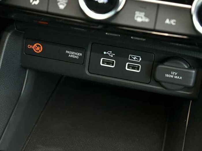 Honda Civic e:HEV Elegance... Elegance