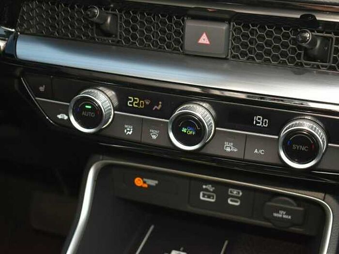 Honda CR-V e:HEV Elegance AWD...