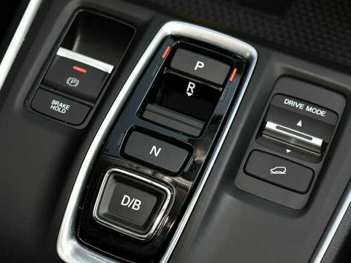 Honda CR-V e:HEV Elegance AWD...