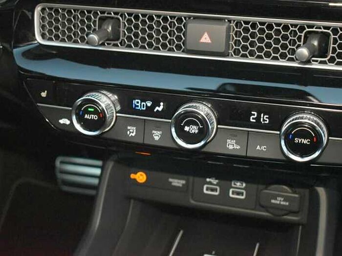 Honda Civic e:HEV Sport... Sport