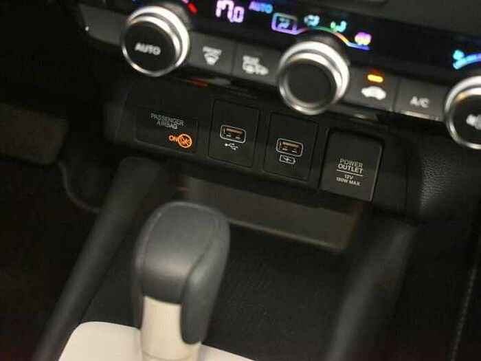 Honda Jazz 1.5 i-MMD Hybrid Elegance... Elegance