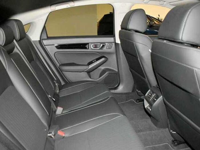 Honda Civic e:HEV Advance... Advance