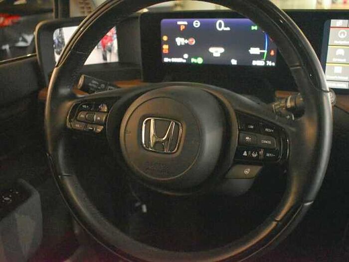 Honda e Advance 17'... Advanc 17'...